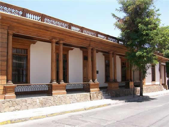 Casa Toro Lorca